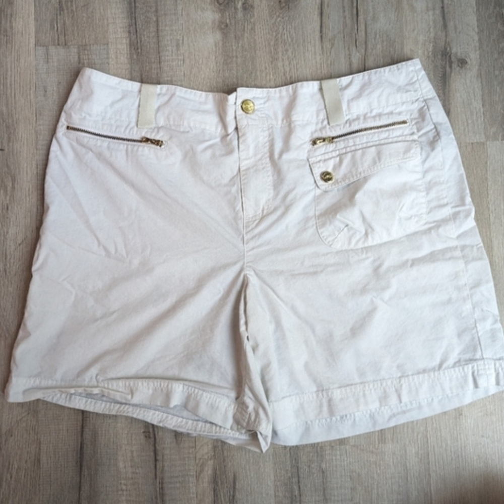 Lauren Ralph Lauren Cream Women's Shorts